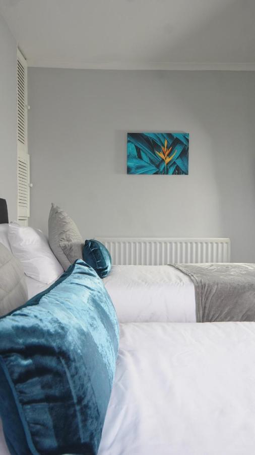 Portobello House - Four Bedroom House Perfect For Contractors - Sleeps 6 - Free Parking 伍尔弗汉普顿 外观 照片